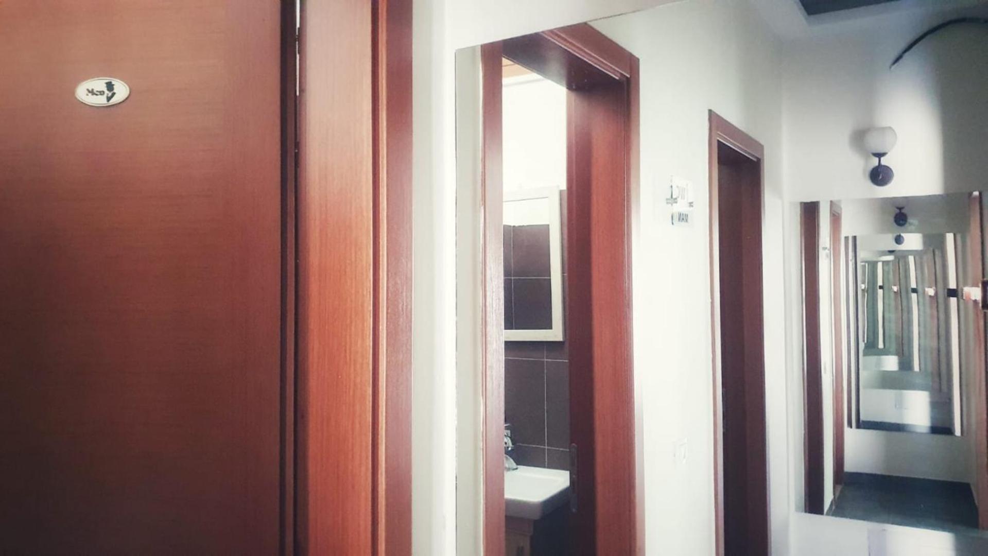 Scodrinon Hostel Shkodër 외부 사진