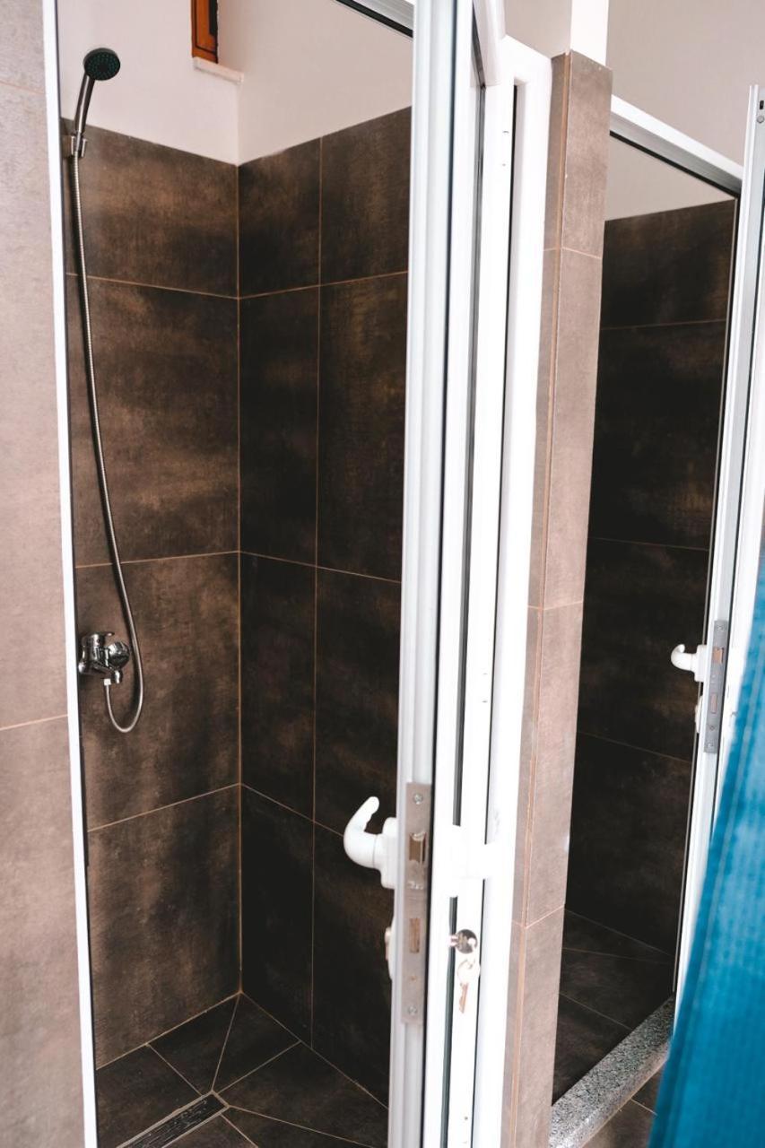 Scodrinon Hostel Shkodër 외부 사진